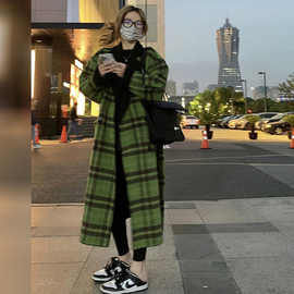 时髦撞色正反两穿毛呢大衣女绿格高品质毛呢外套宽松长款大衣冬季