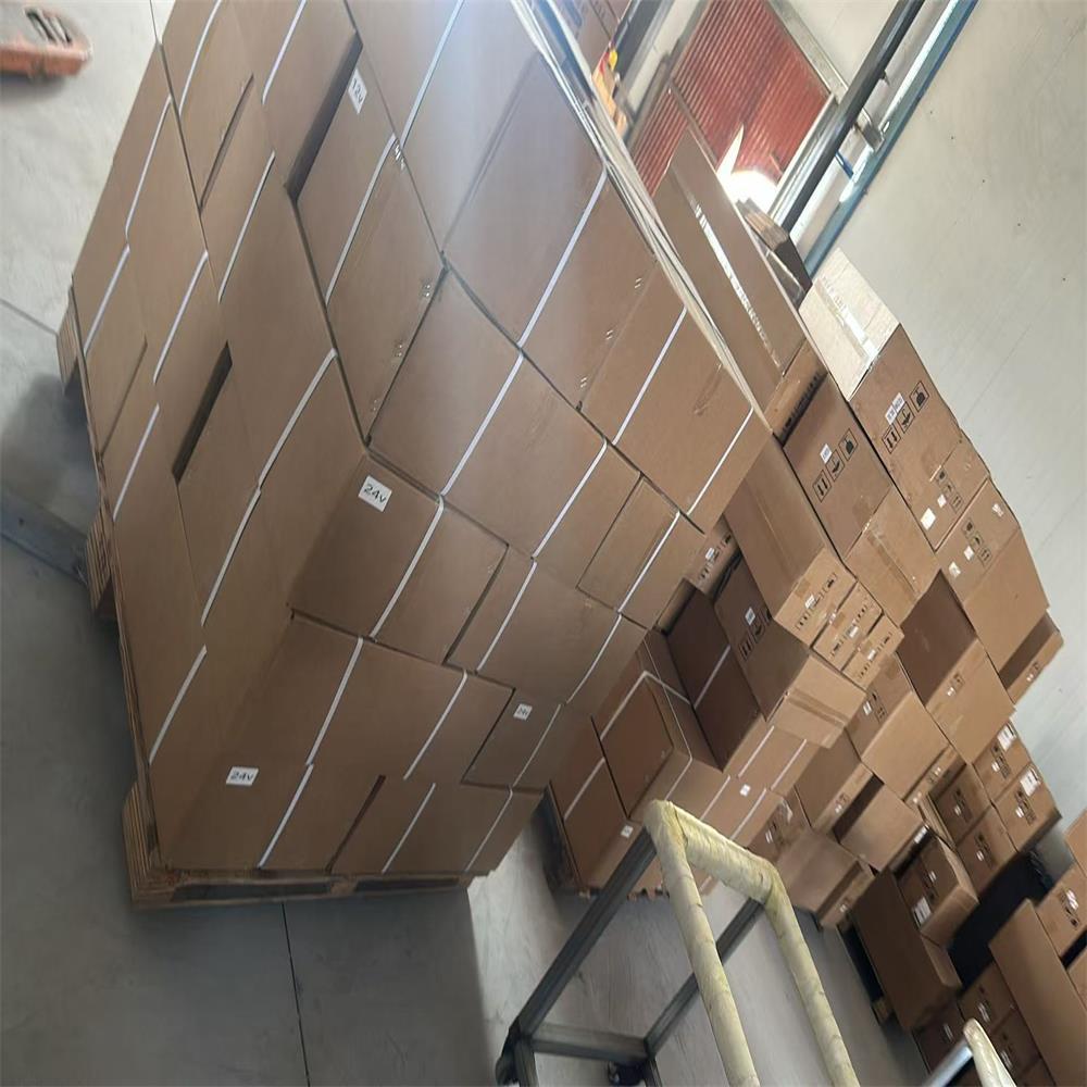Truck, Rv, and Construction Machinery Universal Vehicle-Mounted Split-Type Parking Air Conditioner, New Model 12V/24V Single Cooling Air Conditioner