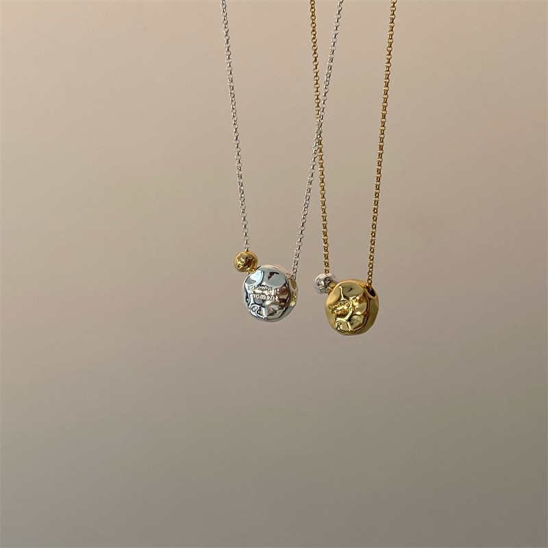 Bracciale a fiore smaltato oversize da donna, gioiello statement_voghion.com