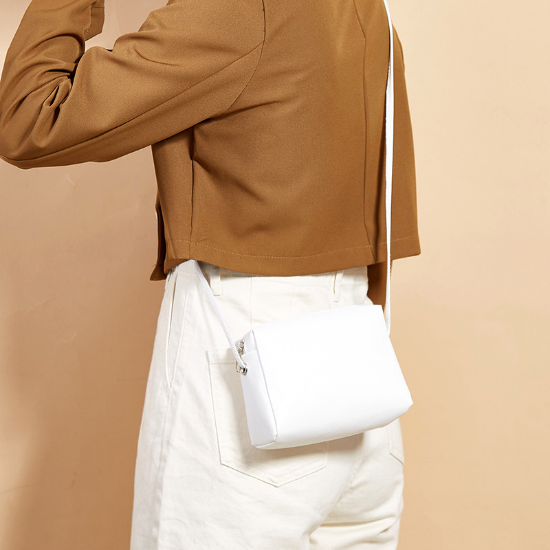 leather texture soft casual trend zipper apricot color soft single square bagpicture11