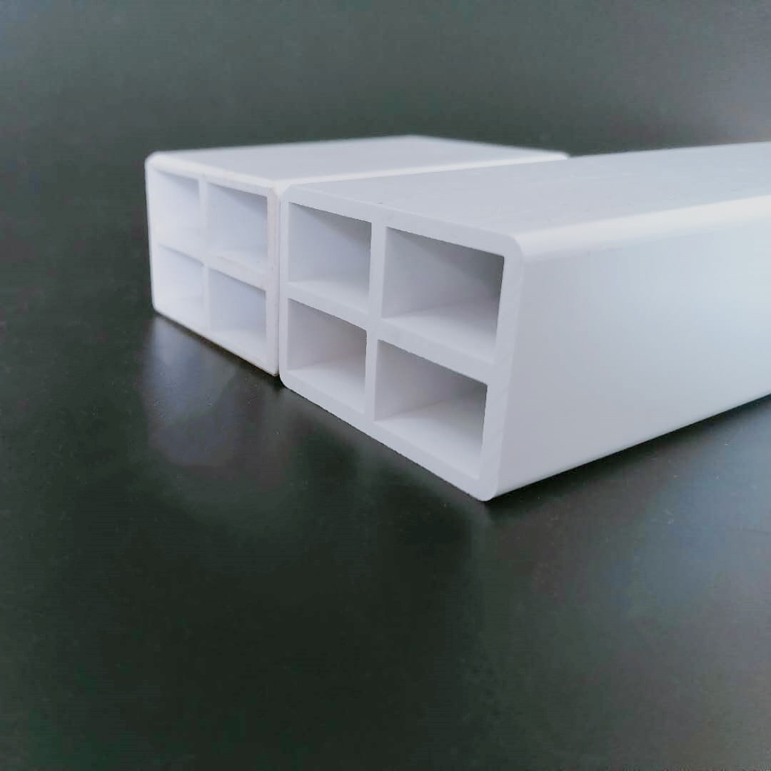 厂家定制PVC橱柜台面垫条 塑料厨柜衬条