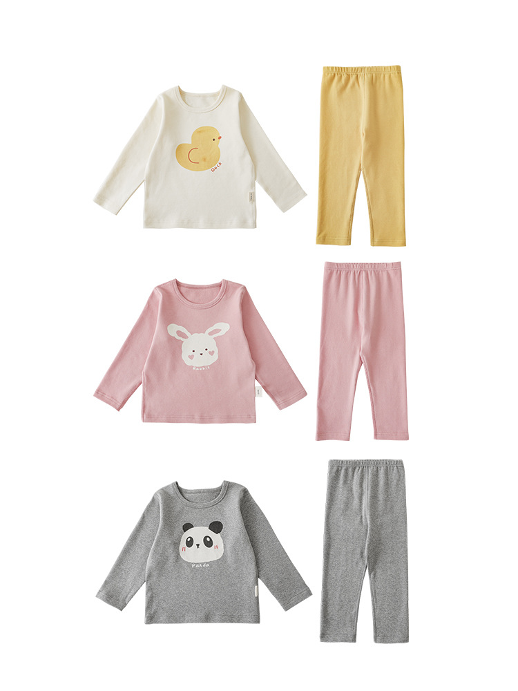 Conjunto de pijama de dos piezas de Qiuduo para niñas, diseño de animales pequeños, estilo informal, primavera y otoño 2025, nuevo conjunto de pijama infantil de dibujos animados.