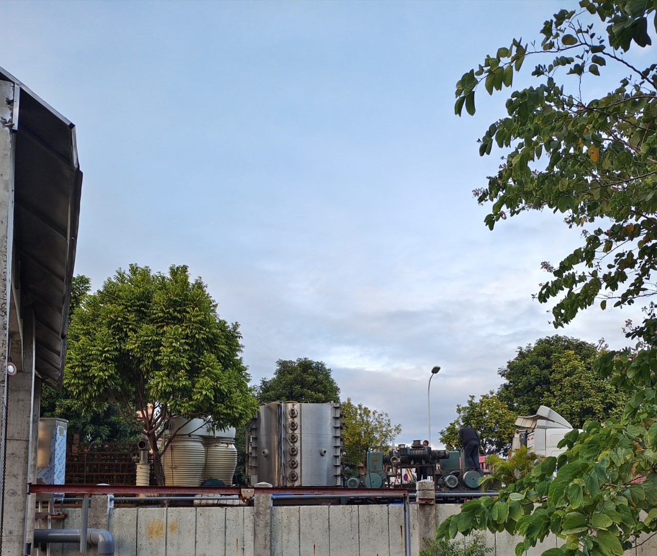 2400X2500带推车多弧机真空镀钛设备五金卫浴陶瓷电镀机器