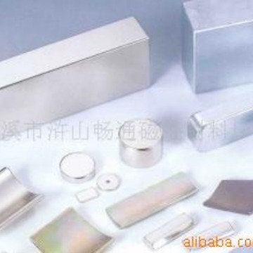 大量供应钕铁硼,氧体磁铁