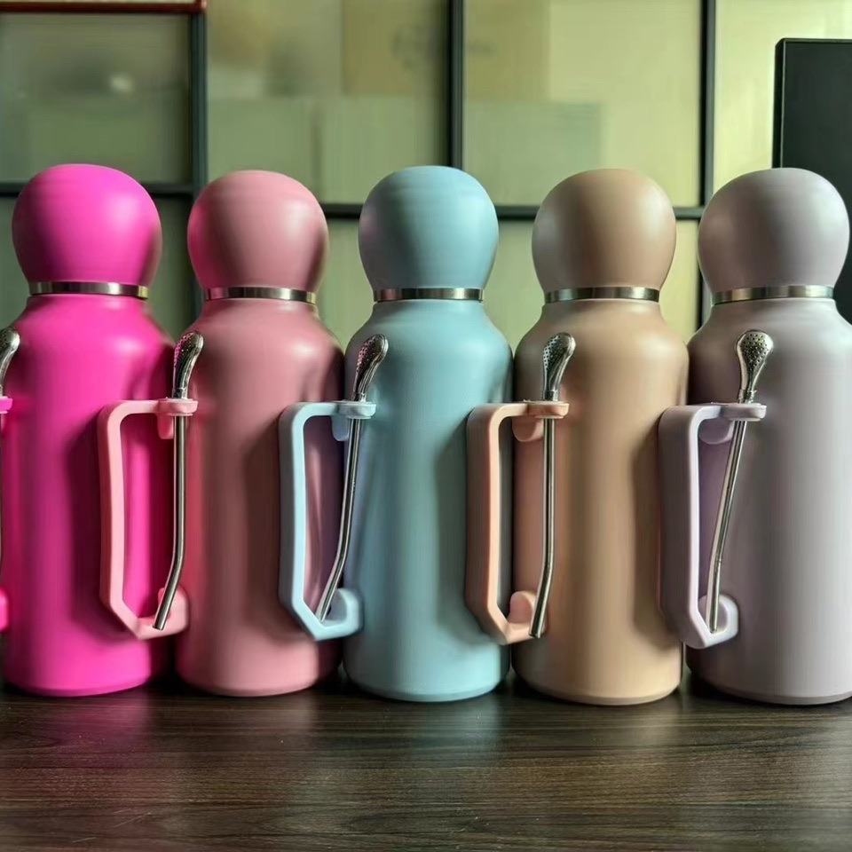 숟가락 여행 냄비 창조적 인 Ma Dai 컵 뚜껑 보온병 컵과 국경 간 새로운 304 스테인레스 스틸 축구 컵 대용량