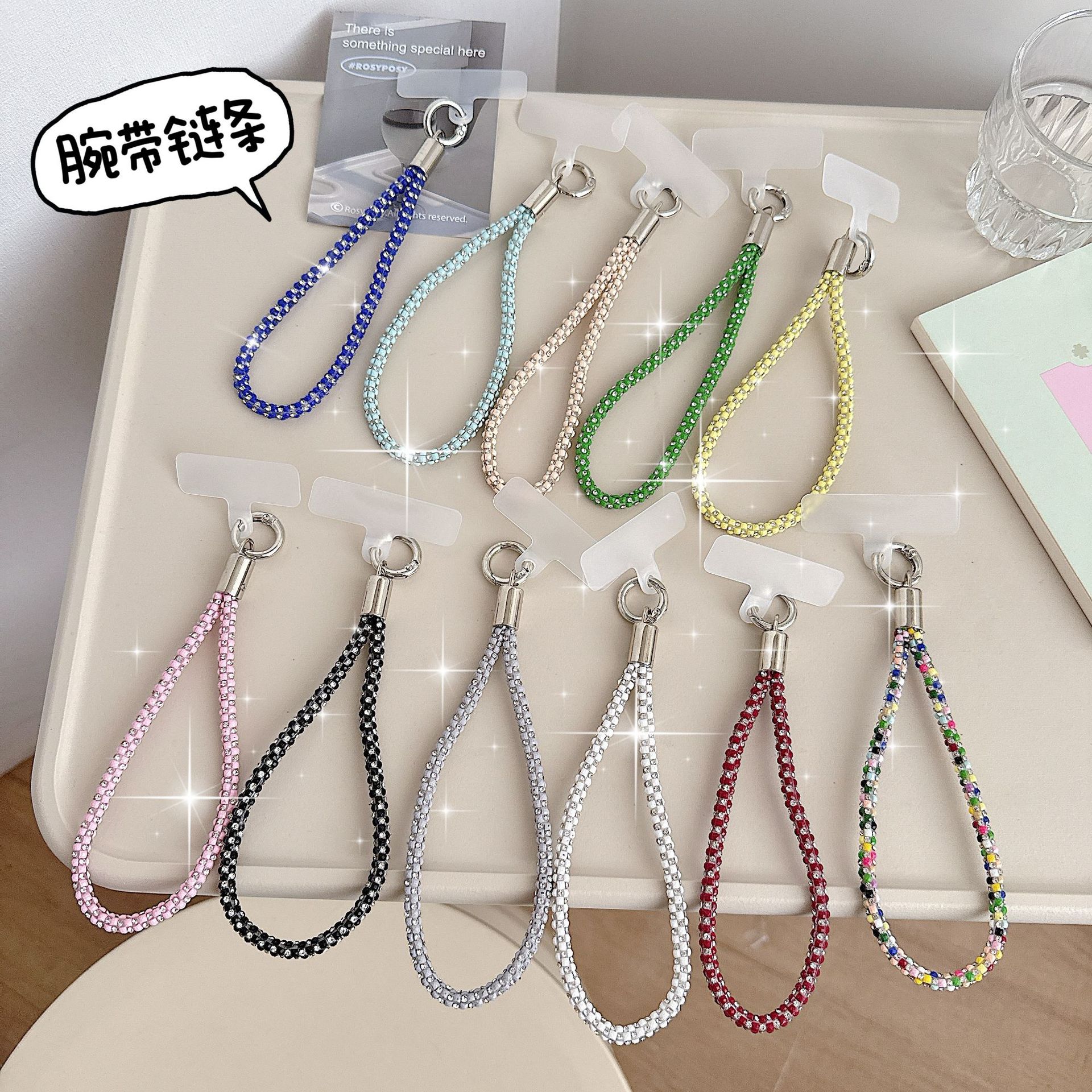 Cadena colgante de teléfono móvil de alta gama hecha a mano de boutique, sensación femenina de alta gama, lujo ligero, cadena colgante de diamante completo, cadena colgante de teléfono móvil de moda, sección larga y corta