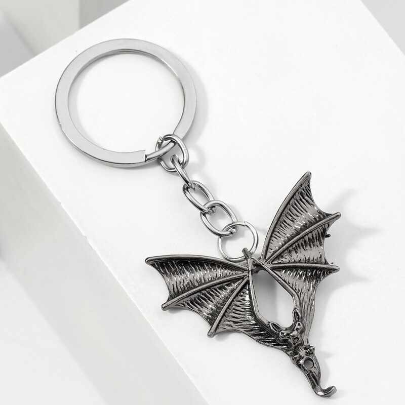 Cross-border Hot Sale Gothic Alloy Bat Keychain Cartoon Black Halloween Bat Car Keyring Pendant