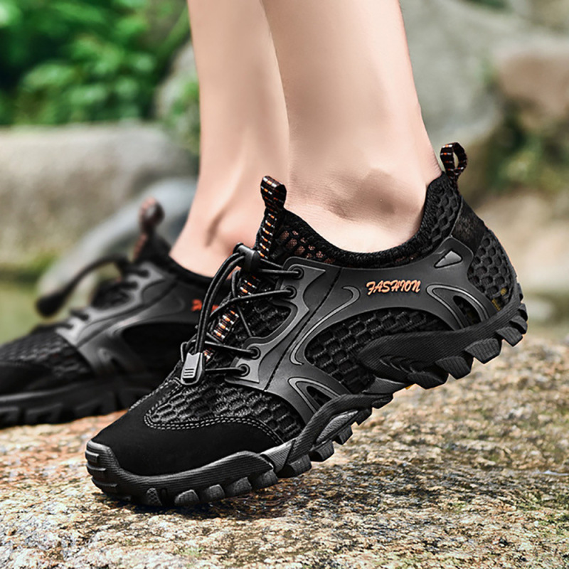 1Sports and Leisure Hiking Lightweight Hiking Shoes Men's Shoes Fly-Knit Creek-Tracing Shoes Breathable Outdoor Wholesale New Spring Models