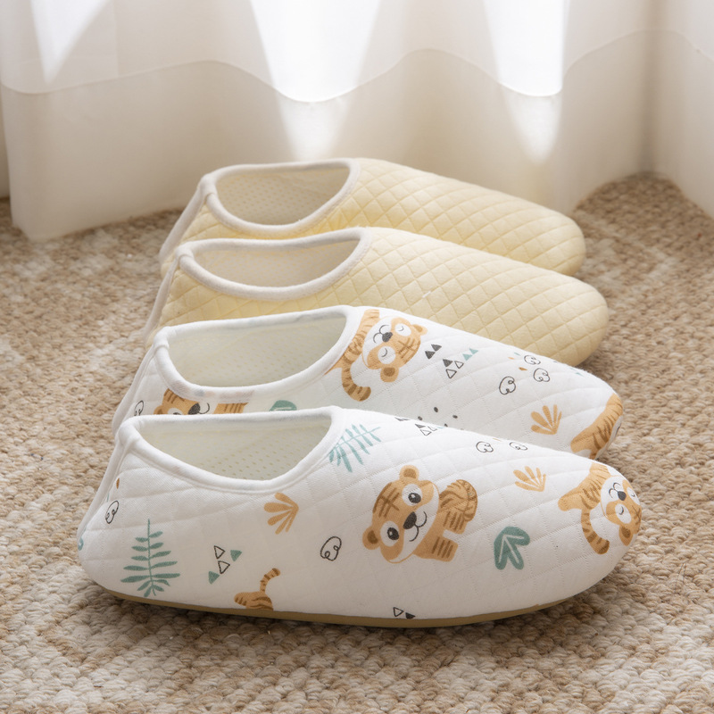 Spring New Style Maternity Postpartum Shoes for Home Use, Thickened, Non-Slip, Wear-Resistant, Warm, Breathable, Lightweight, Soft-Soled Cotton Slippers for Women
