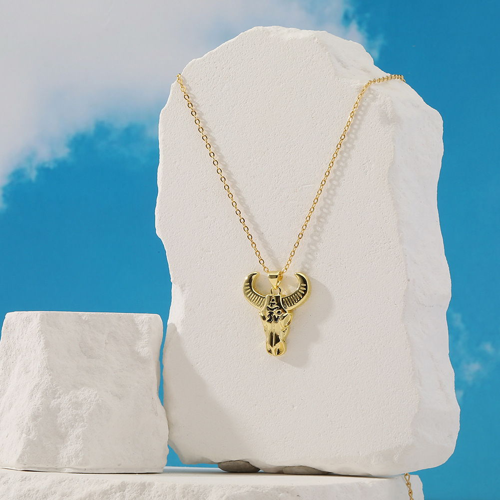 Fashion Bull Head Copper Gold Plated Pendant Necklace