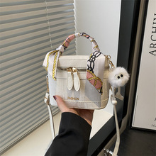 ���Q���ٴ����Ů2025�ļ��¿�С���OӋˮͰ���n������μ��