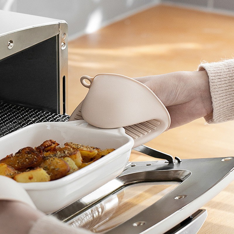 1N 전자 레인지 열 절연 장갑 고온 베이킹 도구 안티 스케일 실리콘 주방 도구 캐서롤 핸드 클립