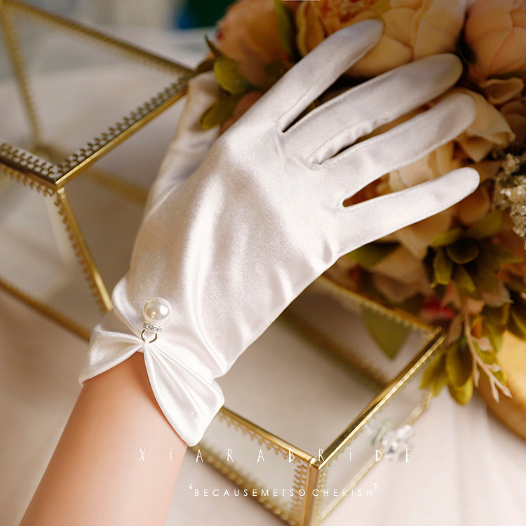 O1CN01SS5HFo2L5AfWcj14y_!!6082