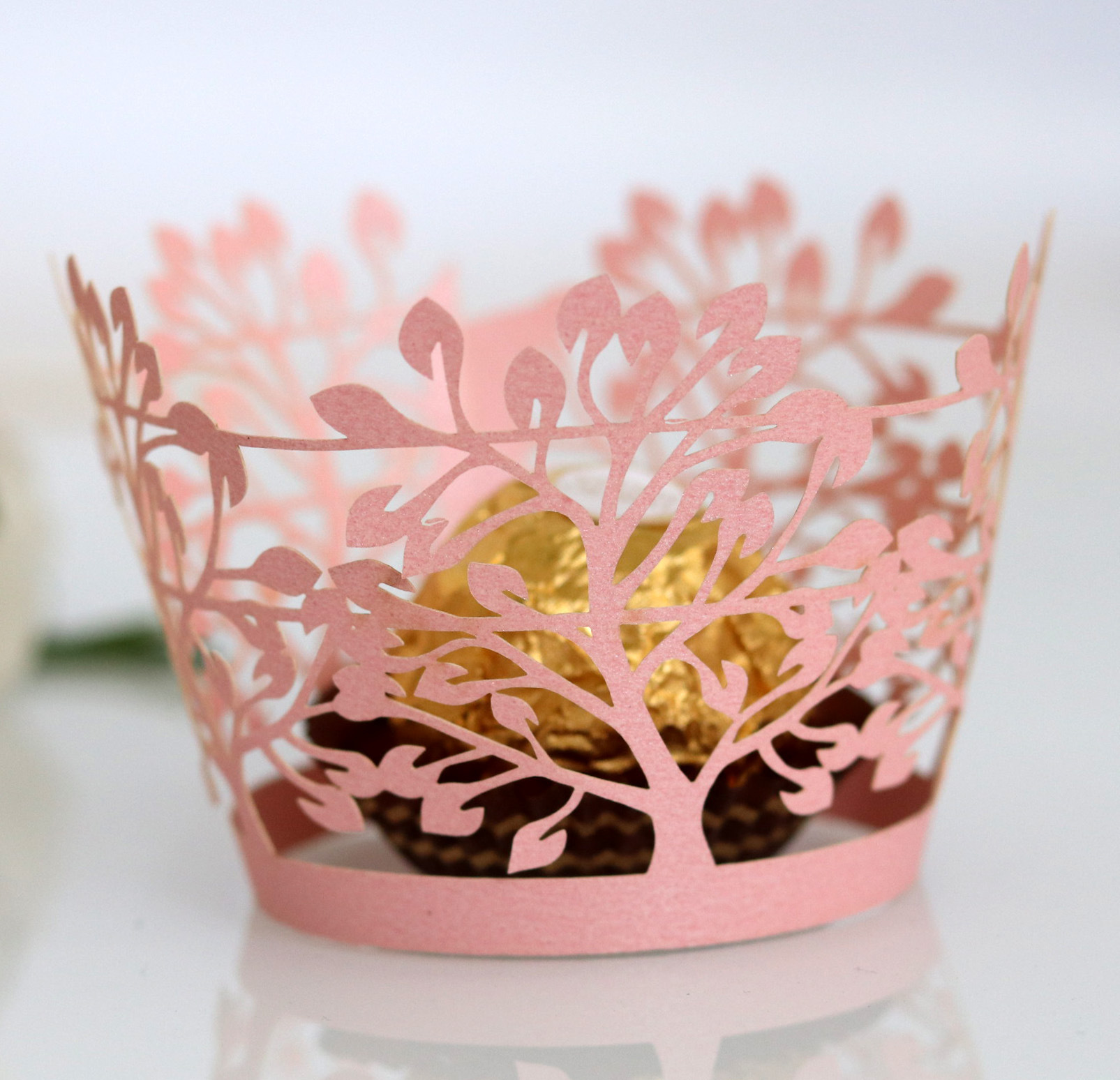 婚礼蛋糕纸围边镂空 粉色甜品台纸杯花边 大树纸托 浙江工厂批发