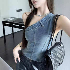 美式辣妹斜肩吊带背心女2024夏季新款小众不规则修身短款牛仔上衣