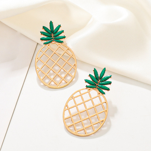 European and American ins hollow pineapple earrings for women sweet and fresh inlaid zircon fruit earrings cross-border hot selling earrings