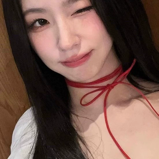 Чжао Мэйян с тем же красным ремешком для шеи choker Корейский бархатный шейный ремень со стримером Аксессуары Cherok Цепь шелковый шарф ожерелье