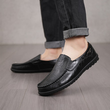 ���ښW������ʿСƤЬ�r��Ӣ���L���e����Ь�羳��a47��ʽƤЬ