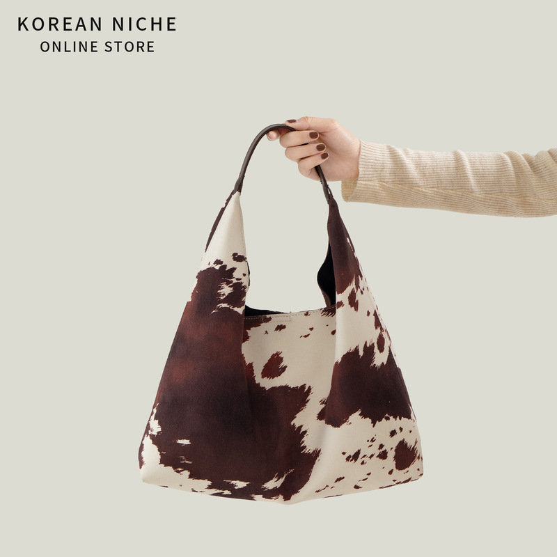 South Korea's Dongdaemun New Cow Pattern Armpit Bag Women's Niche High-End Fashion Trend Versatile Satchel Shoulder Bag