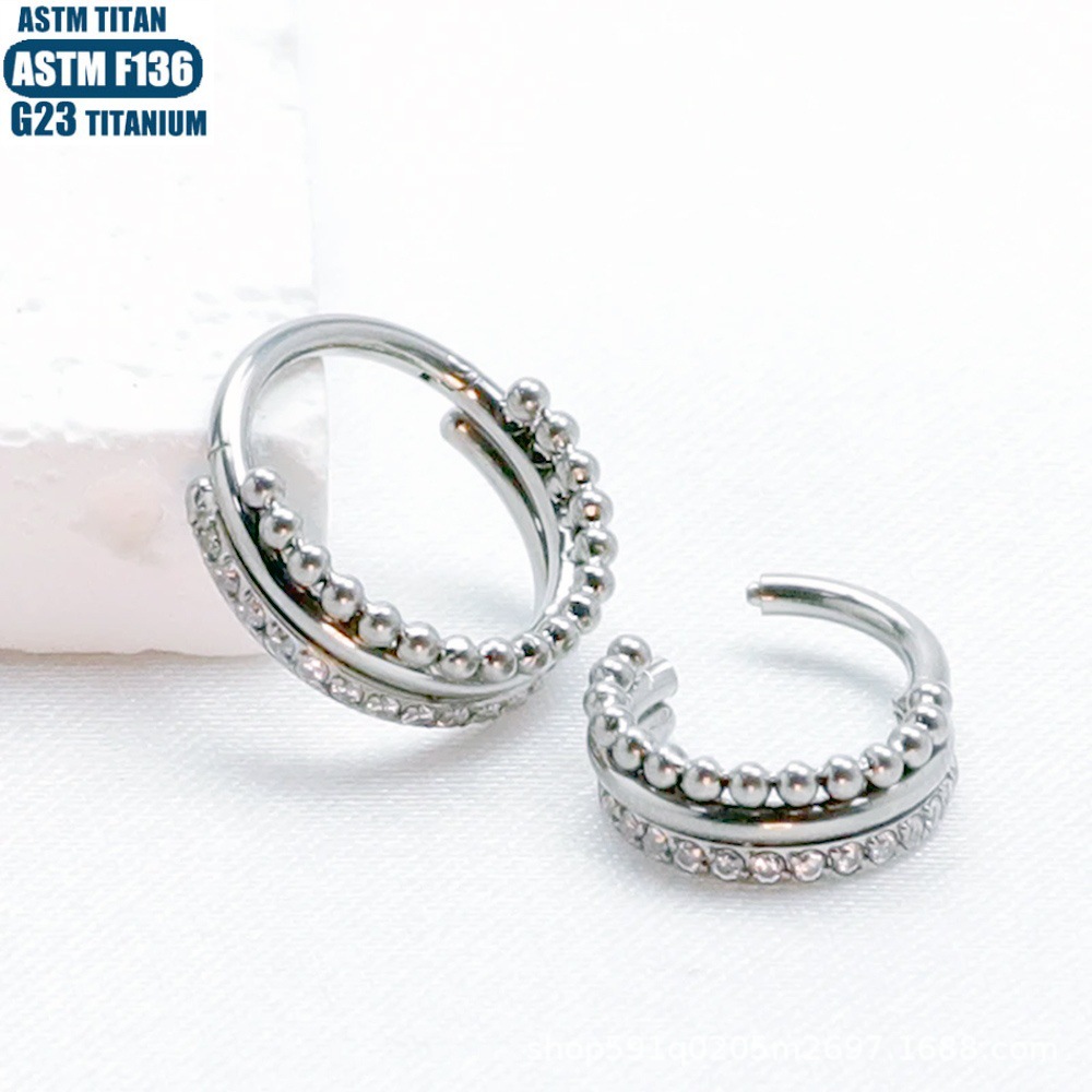 Pointed titanium steel lip stud product view