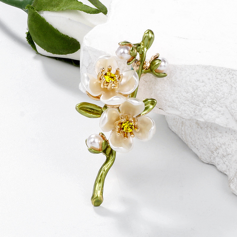 12g Weight Brooches Classification Zinc alloy Material Flower Pattern Pastoral Simple Style Pin Flower Zinc Alloy Plating Unisex Brooches 2