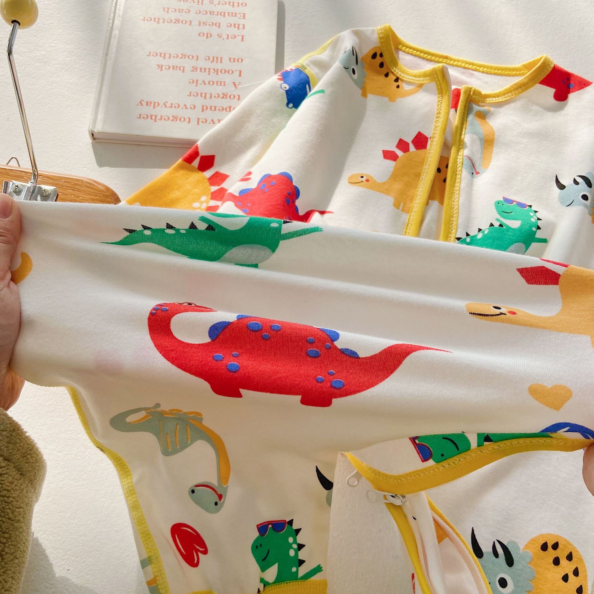 5A495DEB-4753-4166-A61E-5A1B18