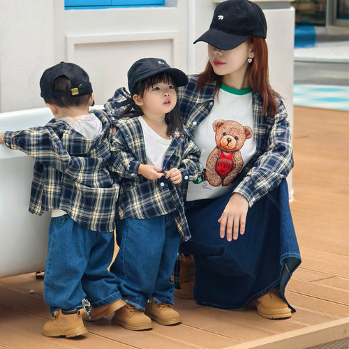 Parent-child outfits autumn clothing boys and girls street riding shirts checkered trendy full print fashionable high-end parent-child mother and son outfits