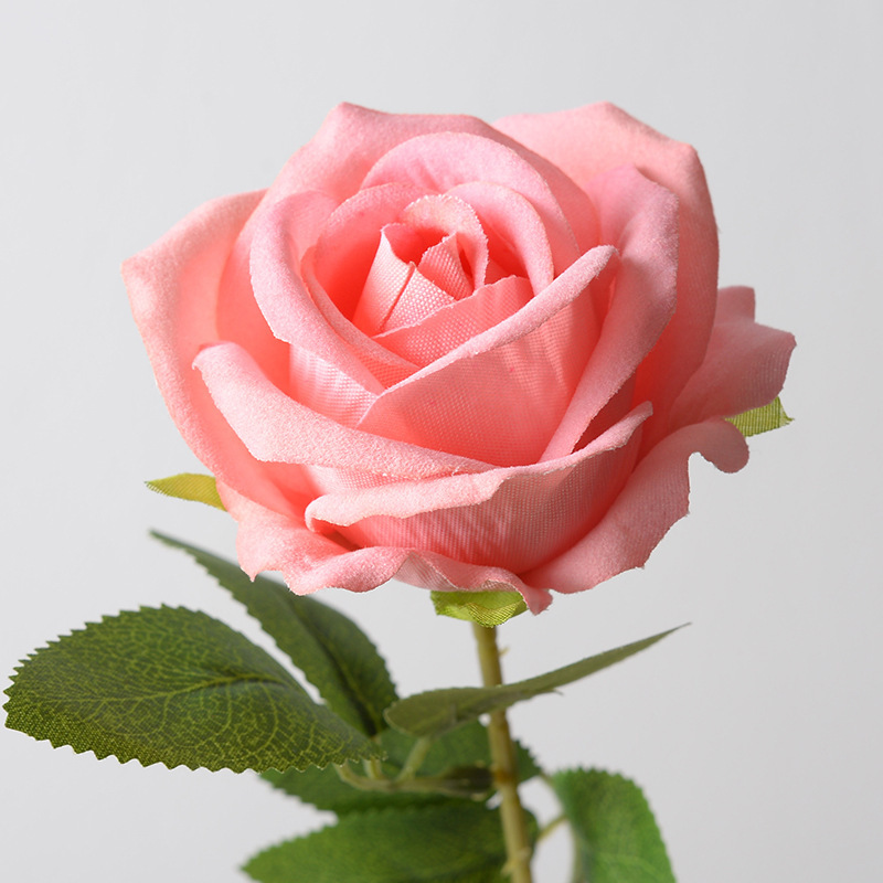 フランネルのバラの花をシミュレーションしてバレンタインデーの家庭の結婚式の装飾の花の壁の手触りは花の人工造花をシミュレーションします。|undefined