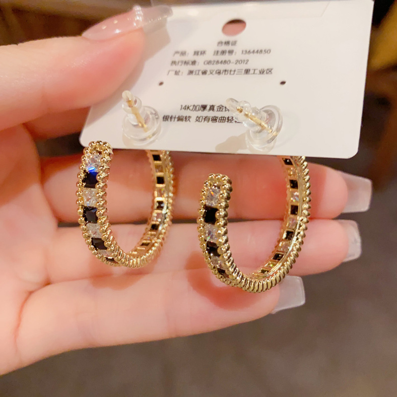 欧美亚马逊跨境个性复古锆石黑白拼接C形耳圈轻奢百搭夸张耳环女|undefined