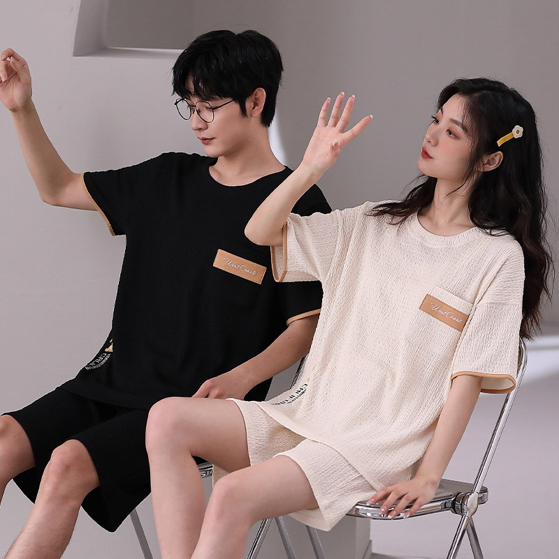 Pajamas de pareja coreanos frescos de mangas cortas para hombres de verano nuevo conjunto de ropa de casa de mujer de verano tamaño grande ocio al por mayor