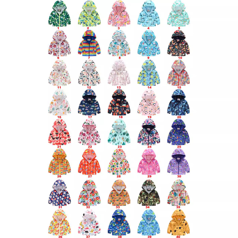 Spring and Autumn Children's Coat Boys and Girls Fashion Cartoon Printed Hooded Coat Jacket Baby Cute Outfit Spring and Autumn Children's Coat Boys and Girls Fashion Cartoon Printed Hooded Coat Jacket Baby Cute Outfit