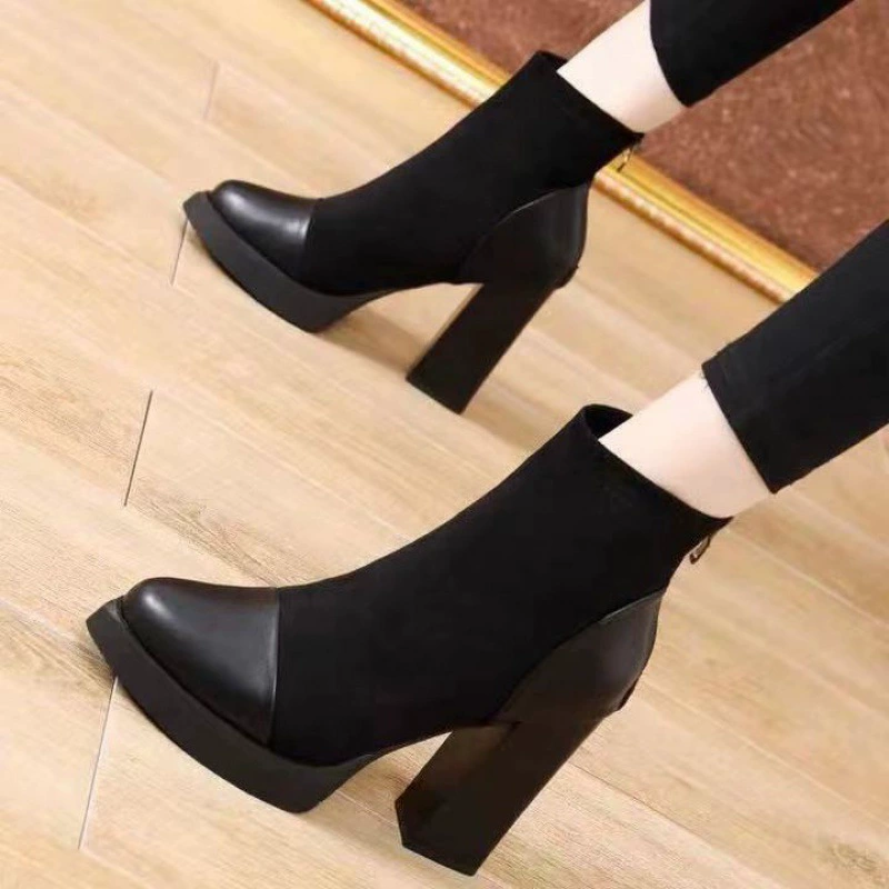 Водонепроницаемый стол черные туфли на высоком каблуке женские осень-зима 2023 новые короткие сапоги зимняя обувь плюс бархатный каблук Мартин сапоги
