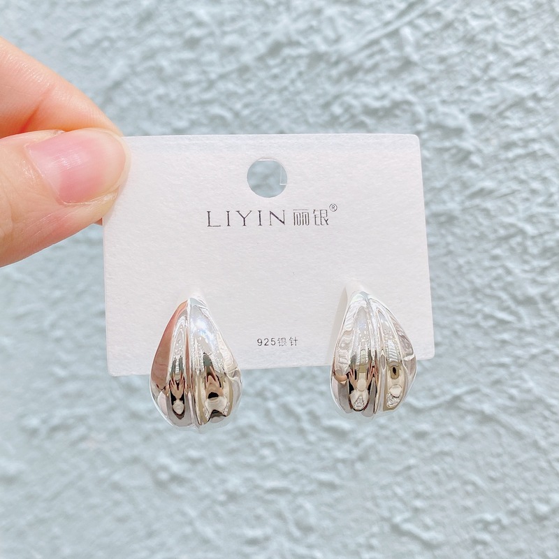 Liyin/Libeliying 金メッキシリーズフラワーインレイ多用途高品質気質トレンディファッション絶妙なイヤリング|undefined