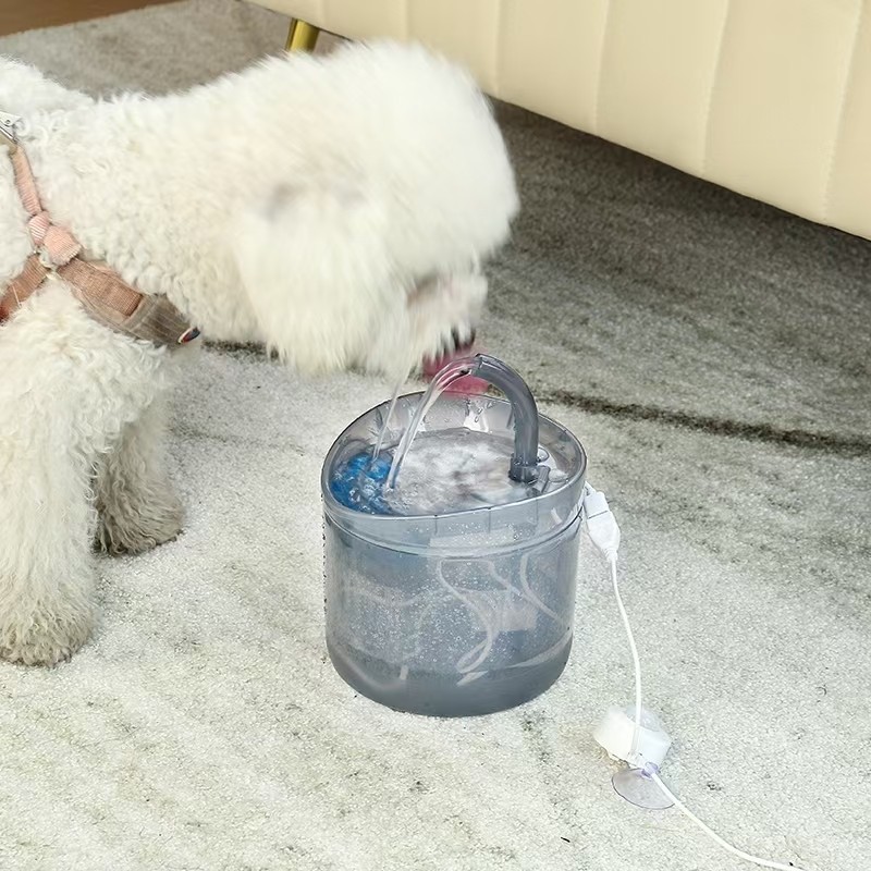 Transfronterizos gatos bebedores de agua autocirculación inteligente temperatura constante bebedores de agua para mascotas gatitos bebedores de agua fábrica de artículos para mascotas
