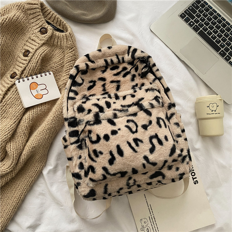 estampado de leopardo marrón