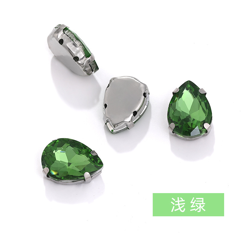 Diamante de garra de forma especial de fondo puntiagudo de gota de agua, soporte de fondo K blanco que no se desvanece, vestido de novia de bricolaje, accesorios, accesorios, taladro de garra cosido a mano