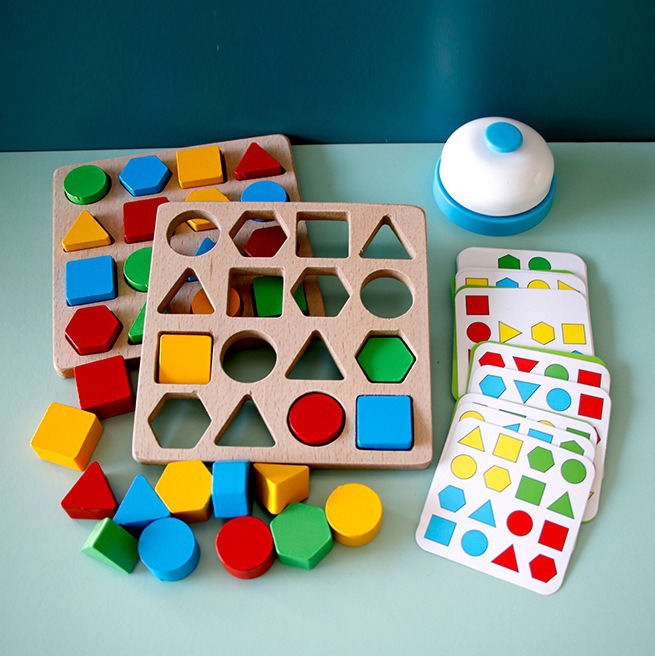 Forma geométrica de madera juego de batalla juego rompecabezas Infantil Educación Temprana juego de escritorio interactivo entre padres e hijos bloques de construcción montaje