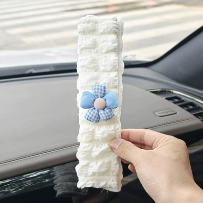 Fresh and Simple Floral Seat belt shoulder pad - 22cm-puff-multi-color-flower-seat-belt-shoulder-cover-blue