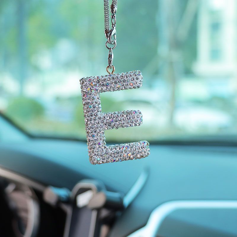 レターカーペンダント セラミック粘土 車のインテリアペンダント レディース ラインストーン 車のバックミラーペンダント ペンダント