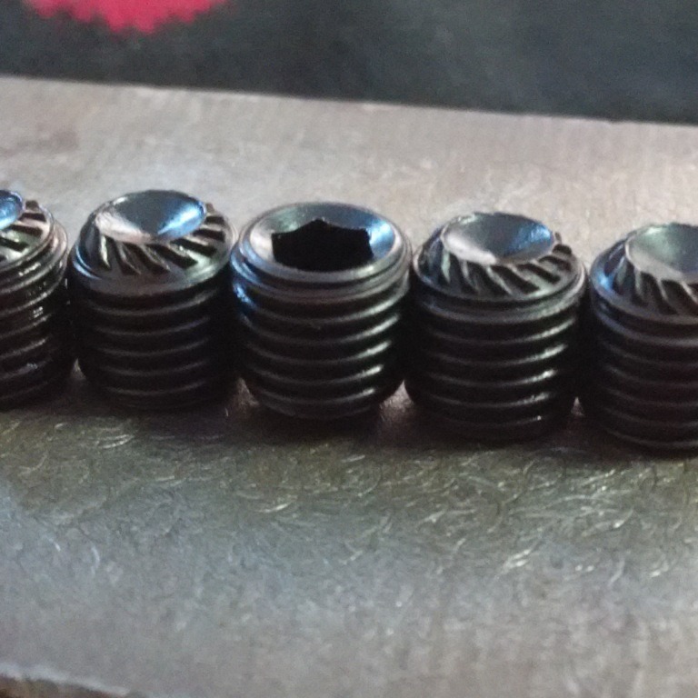 供应DIN916K滚花紧定螺丝，止付螺丝，花齿紧定螺钉