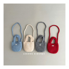 儿童韩系ins出游凹造型斜挎包韩国女宝宝纯色毛线儿童手提单肩包