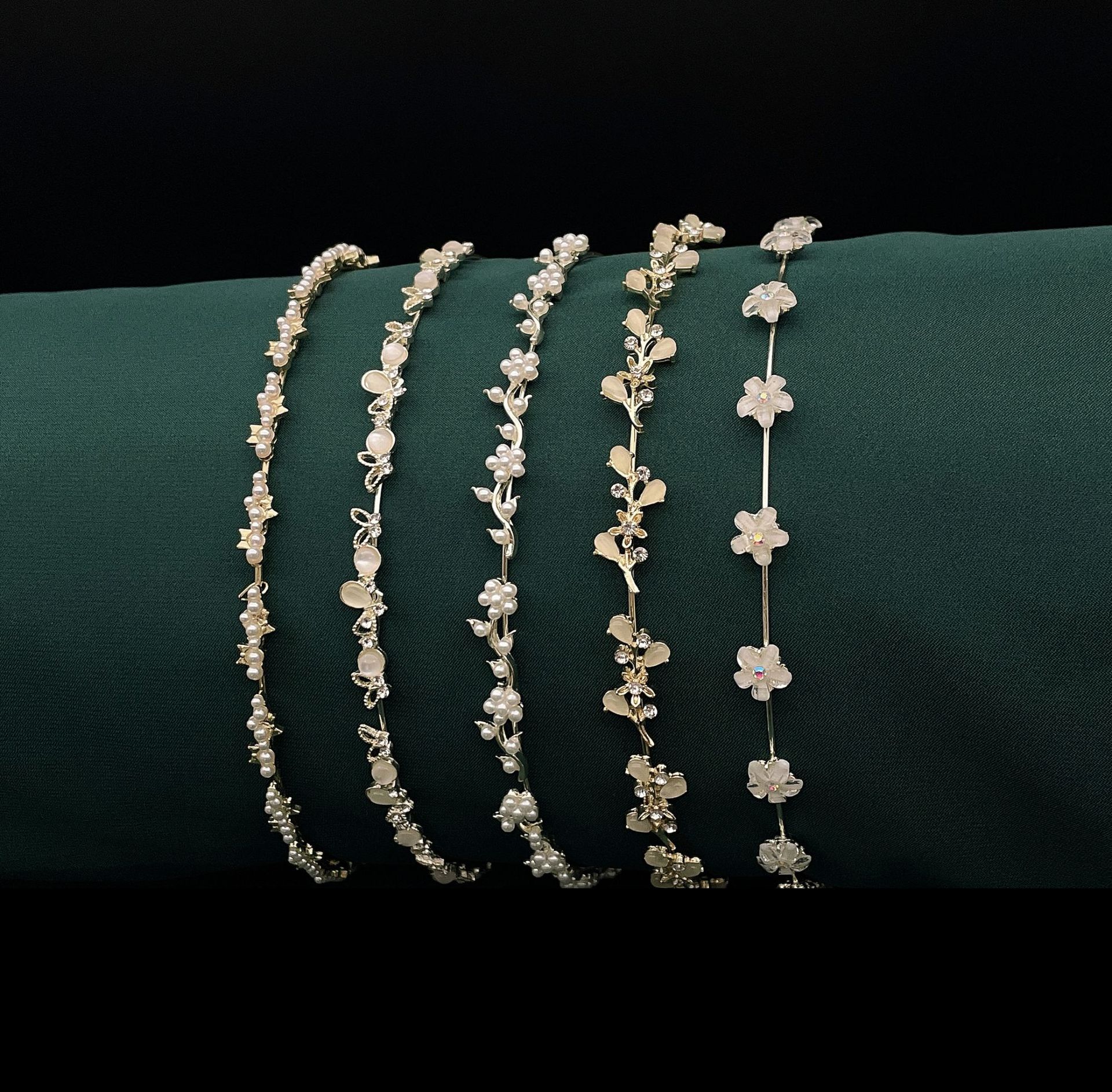 Elegant Style Elegant Women'S Leaves Flower Alloy Inlay Pearl Zircon Hair Band