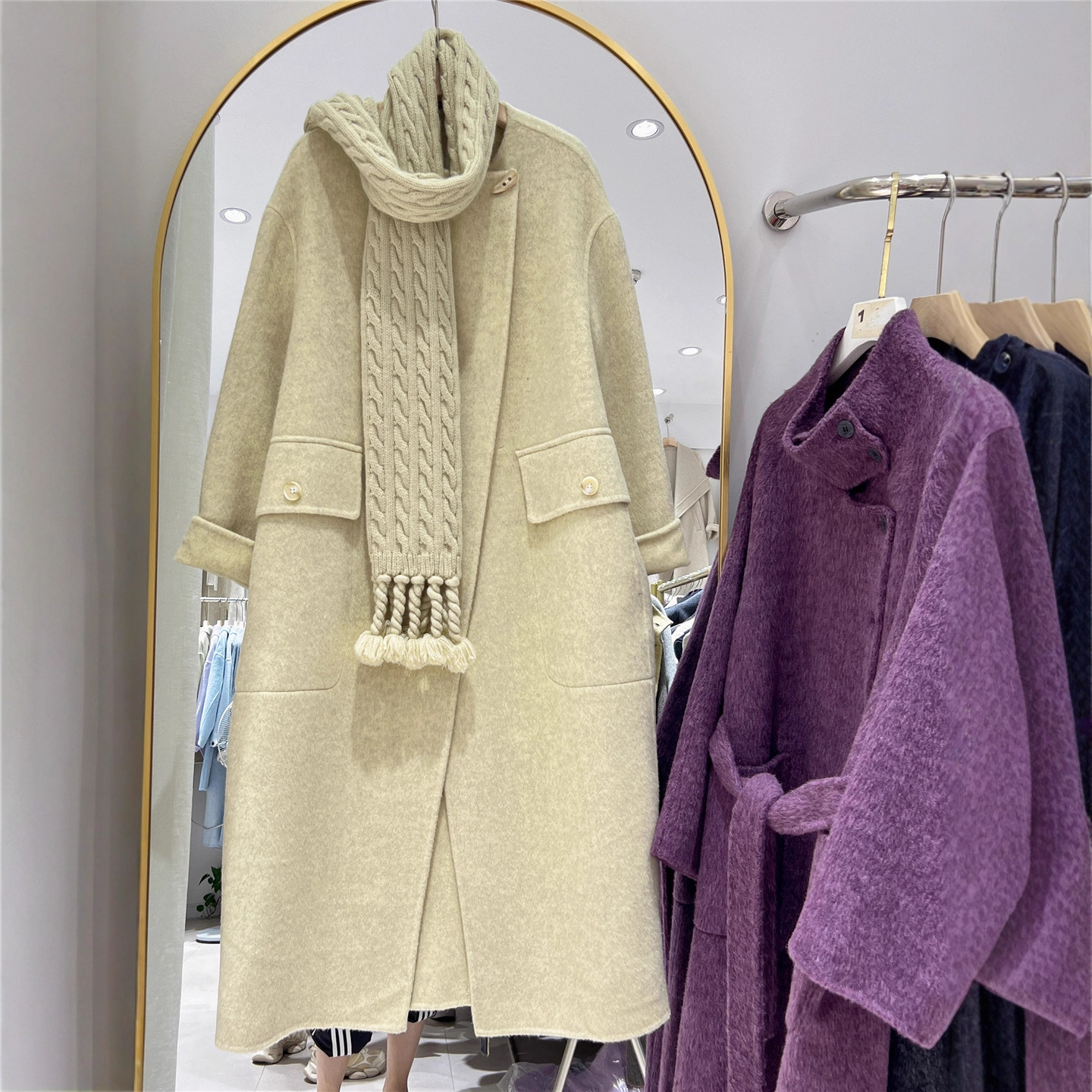 Scarlou 2025 New Autumn and Winter Woolen Outwear Mid-Length Hepburn Style High-End Wool Outwear for Small People