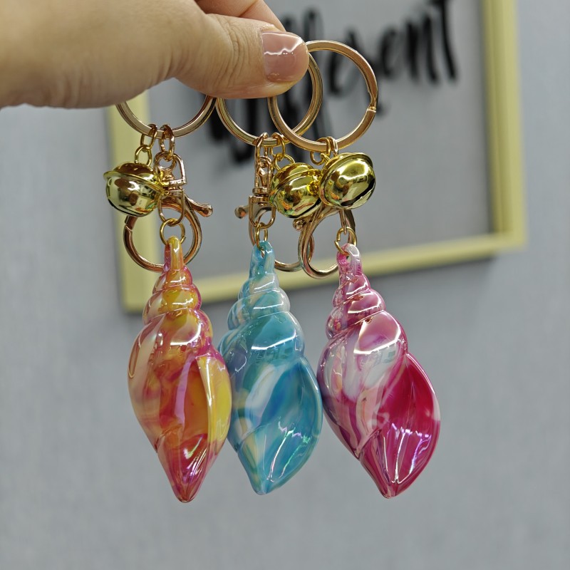 Colorado conchillo de color grande llavero eléctrico conchillo de color llavero mochila colgante acrílico pequeño regalo colgante