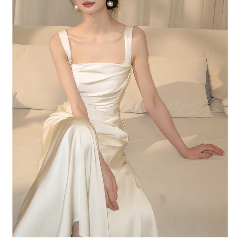 【Xingyun】French-Style Satin Slip Dress for Women, Summer 2026, High-End Ruched Design, Waist-Cinching, Slimming Long Dress