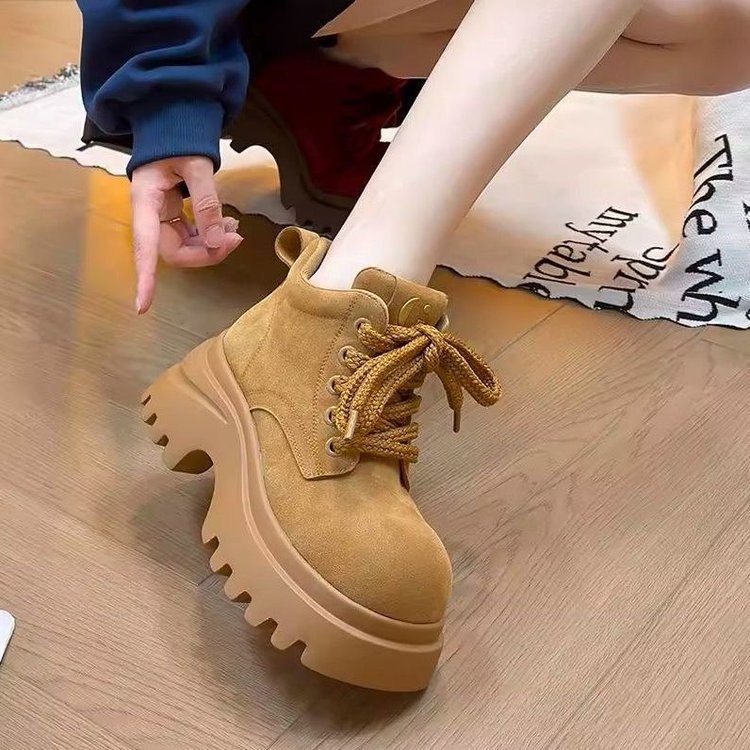 Botas Martin de talón grueso zapatos de otoño y invierno de mujer zapatos de mujer nuevos aumentos de altura de suela gruesa botas amarillas versátiles botas de cordón retrógradas