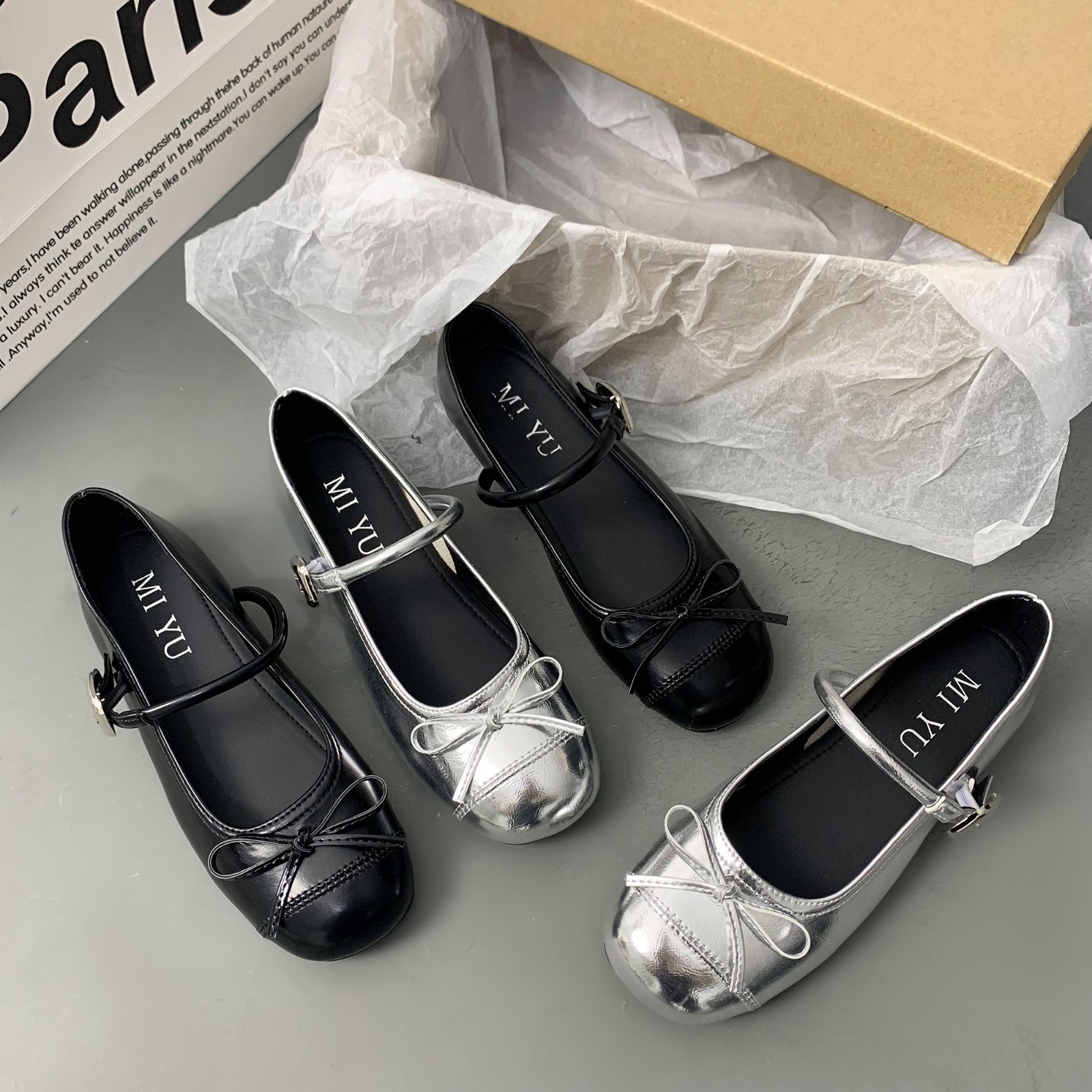 Silver Shallow Ballet-Style Flat Shoes for Women, 2026 Spring New Model, Suitable with Skirts, French Mary Jane Shoes, Small Leather Shoes