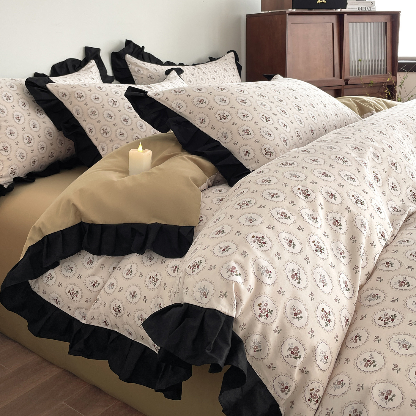 Algodón francés Hepburn encaje de cuatro piezas set de ropa de cama sábanas de cama de tres piezas set pequeño fresco