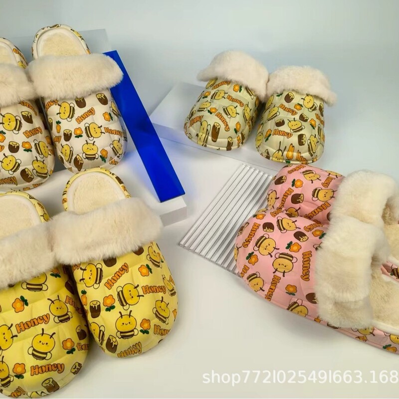 2025 New Cross-Border Export Warm Plus Velvet Cotton Slippers Non-Slip Little Bee Winter Cotton Shoes