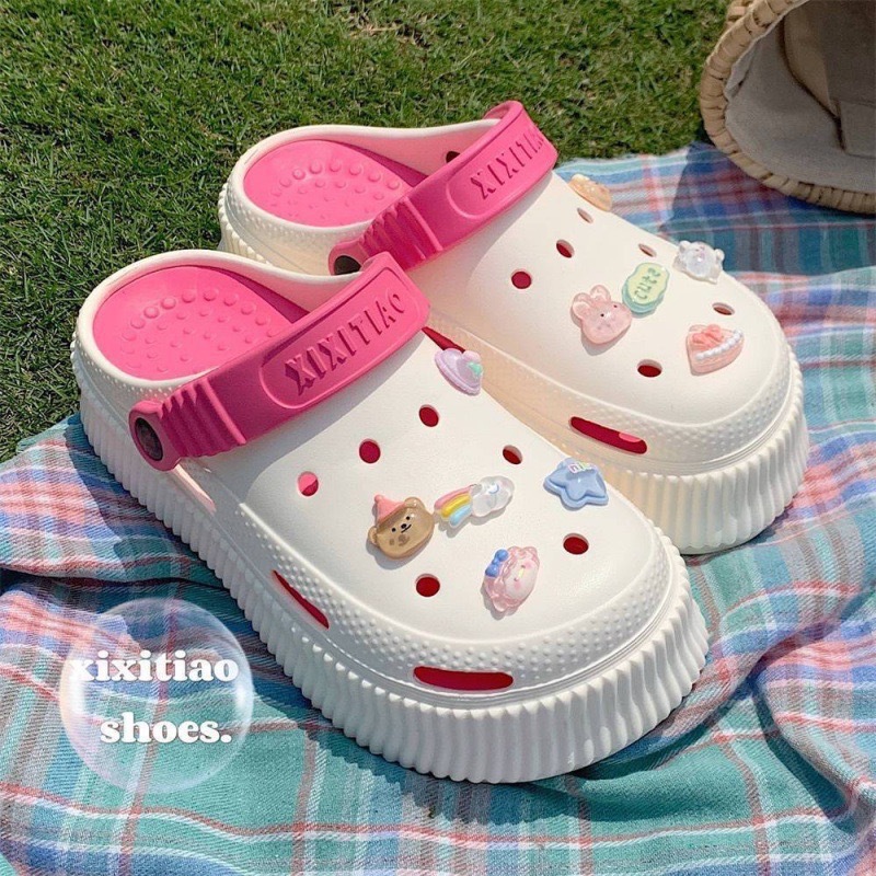 2288 크리스탈 애니멀 [화이트 로즈 레드]